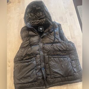 Yoki Black Puffer Vest with Hood
